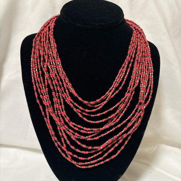 Jewelry - Multi layered seed bead necklace